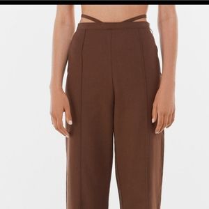Beautiful brown straight cotton trousers with straps